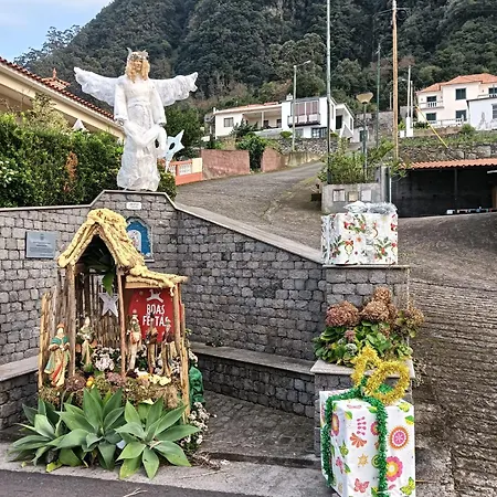 Lombada Comfort Villa Ponta Delgada (Madeira)