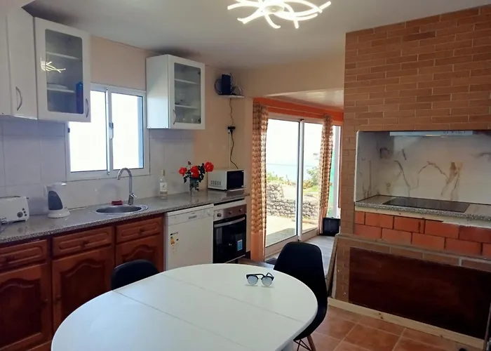 Lombada Comfort * Ponta Delgada (Madeira)